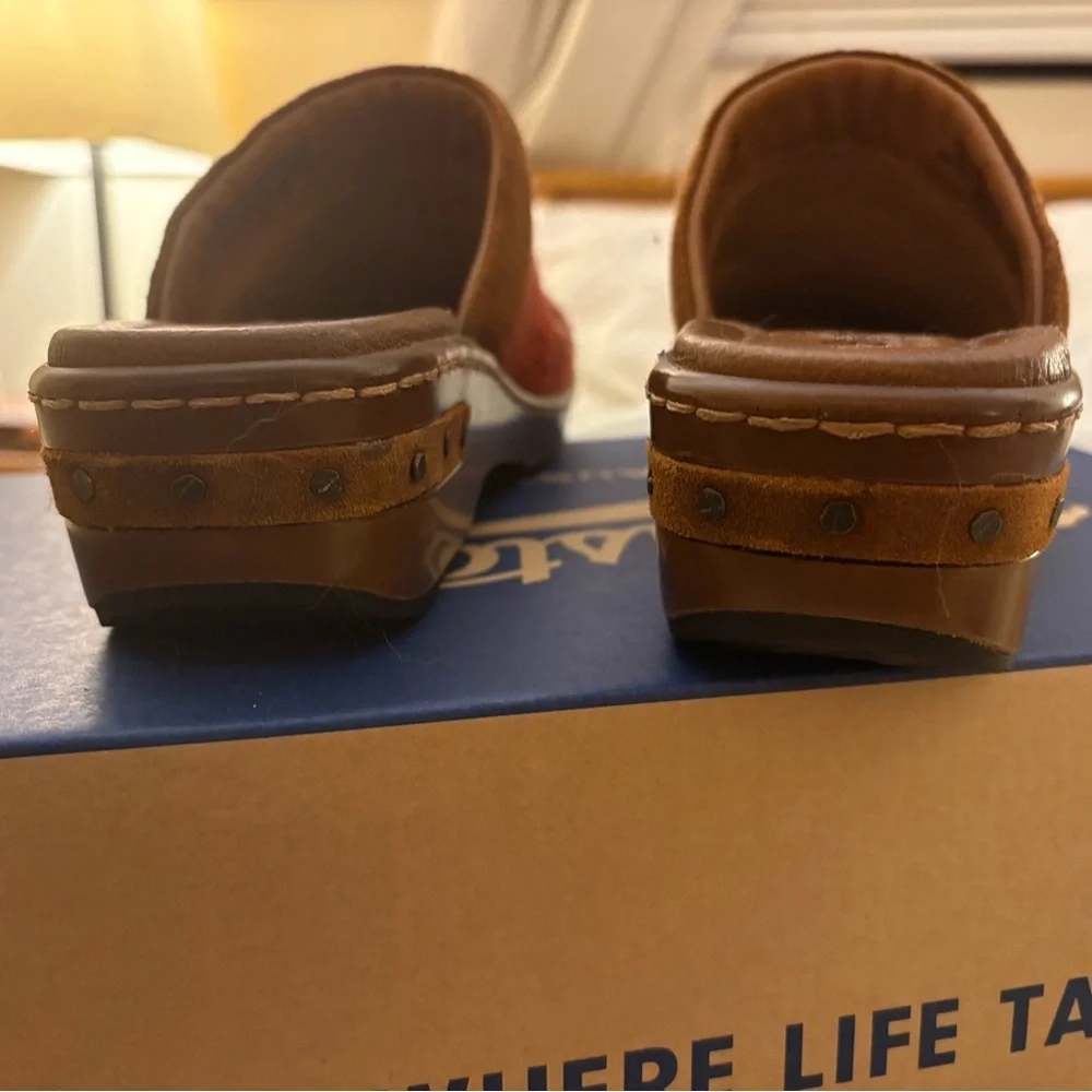 Born Bandy Blankets Clog - Rust Blanket Combo - Picture 12 of 12